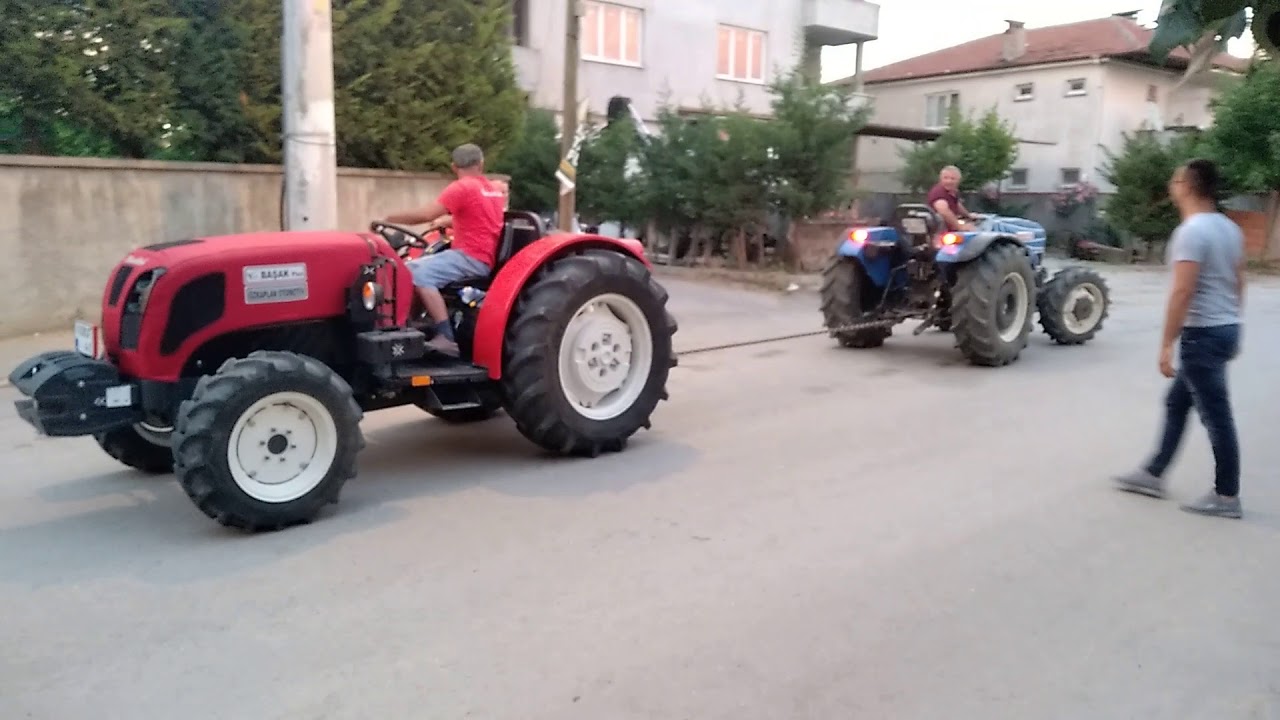 Başak New Holland  traktör çekişmeleri