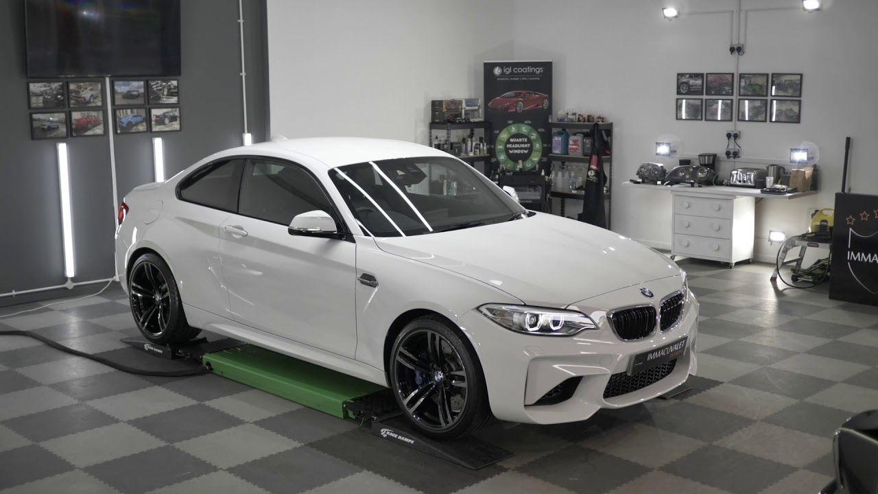 Alpine white BMW M2. Detailed and ceramic coated