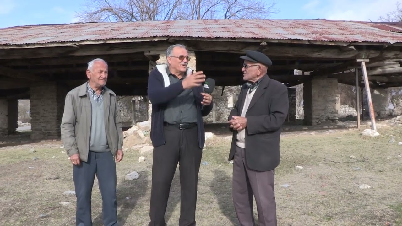 Meşhur Karahöyük pazarının yerinde yeller esiyor