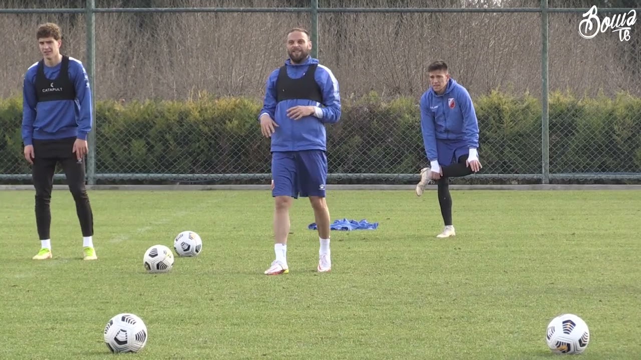 Treneri-polaznici za UEFA pro licencu pri FSCG gosti na treningu Vojvodine (1. 2. 2022)