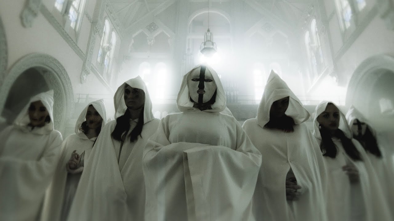 Deadly Apples – Sacrifice (Official Music Video)