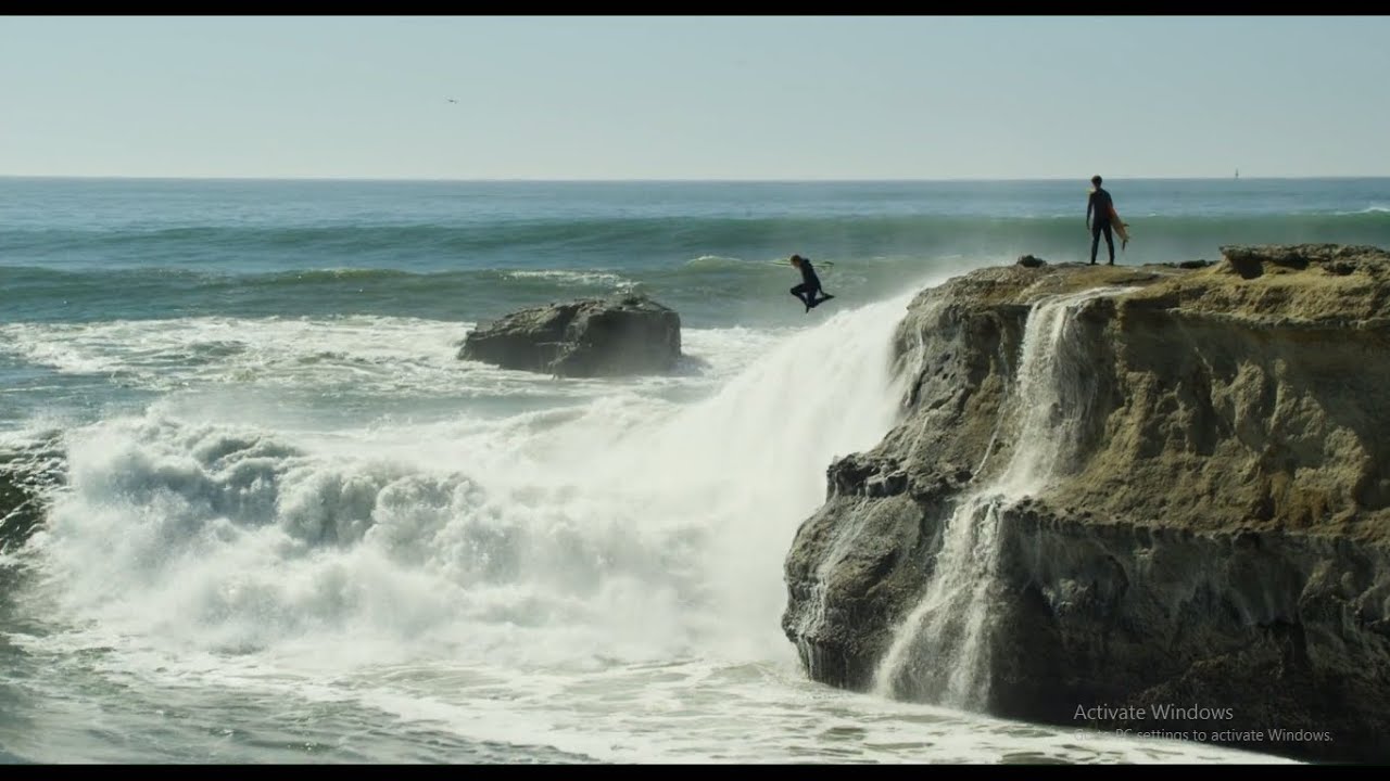 Jay Vs Blondie  /  Chasing Mavericks (2012)