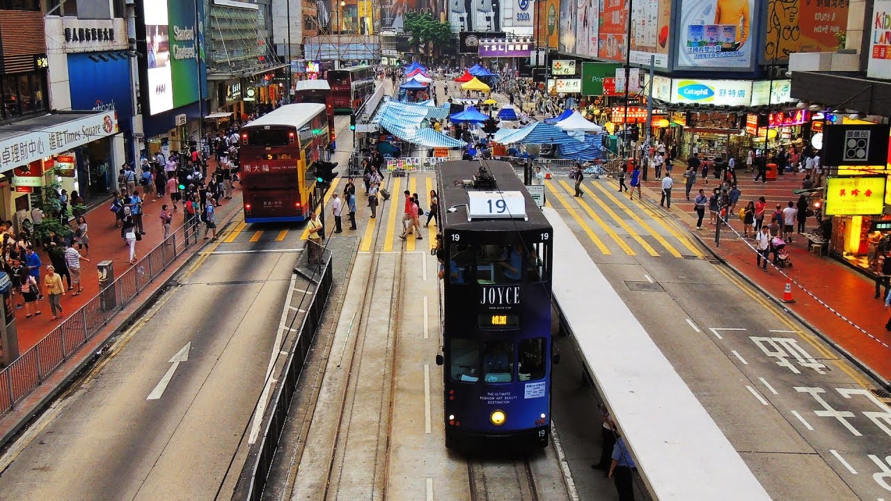 24-Hour Hong Kong Blitz: Skyscrapers, Street Food & Star Ferry