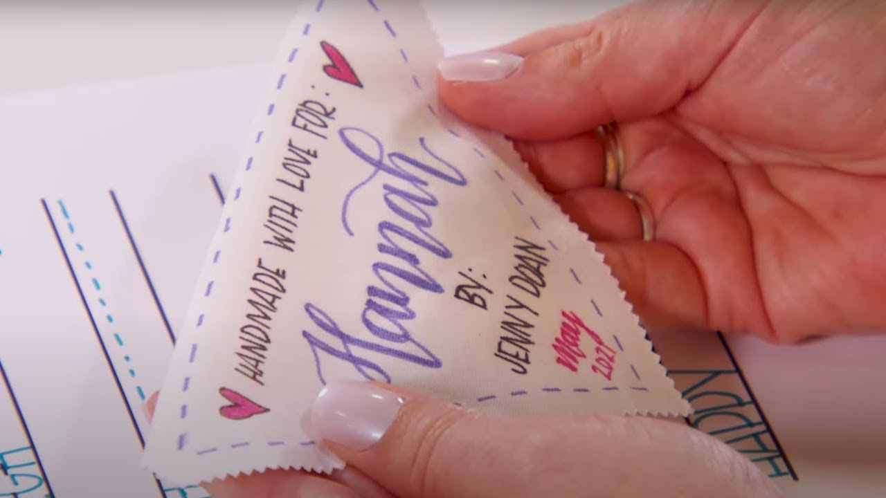 Learn how to write in Whimsical Print with Amy Latta! (Video Tutorial)
