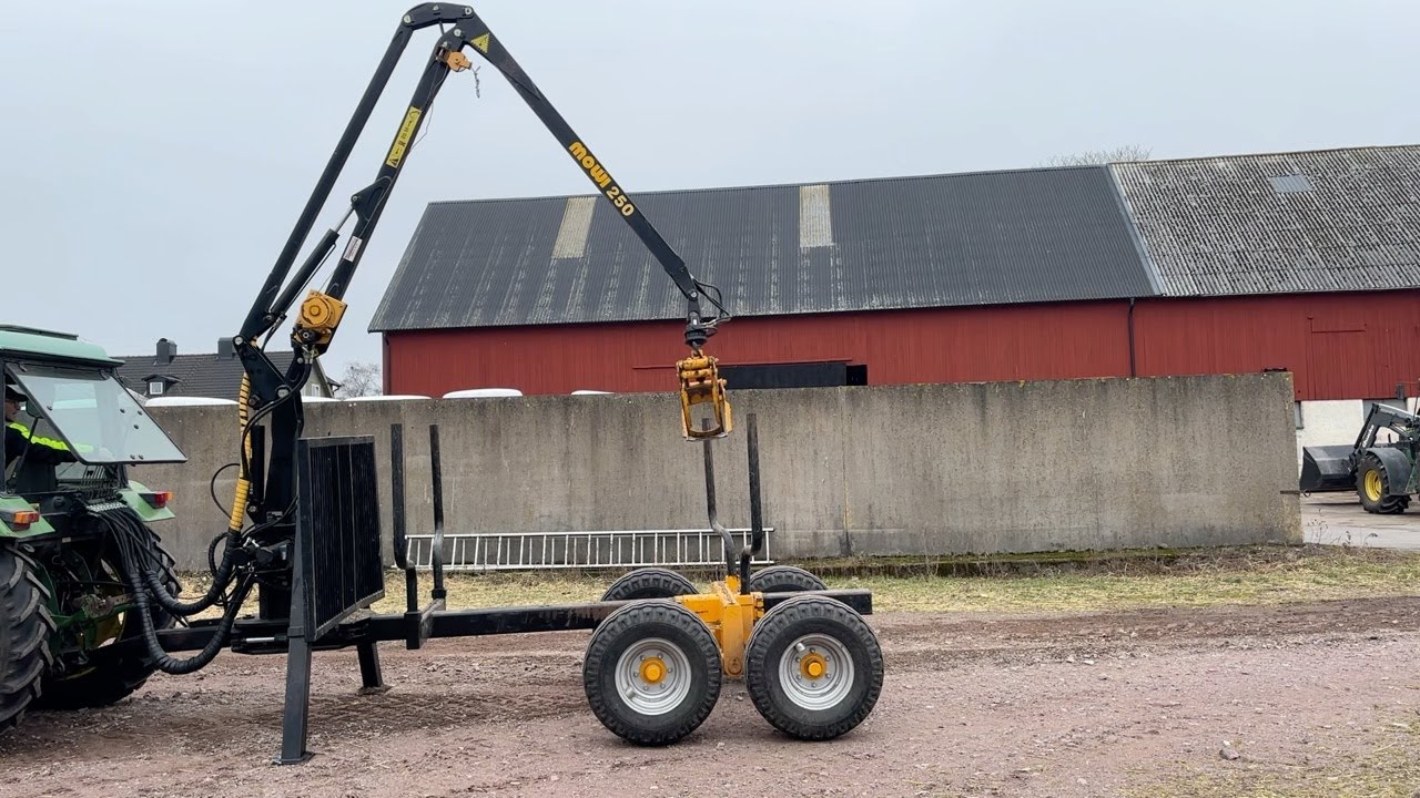 Köp Skogsvagn Mowi 250 på Klaravik