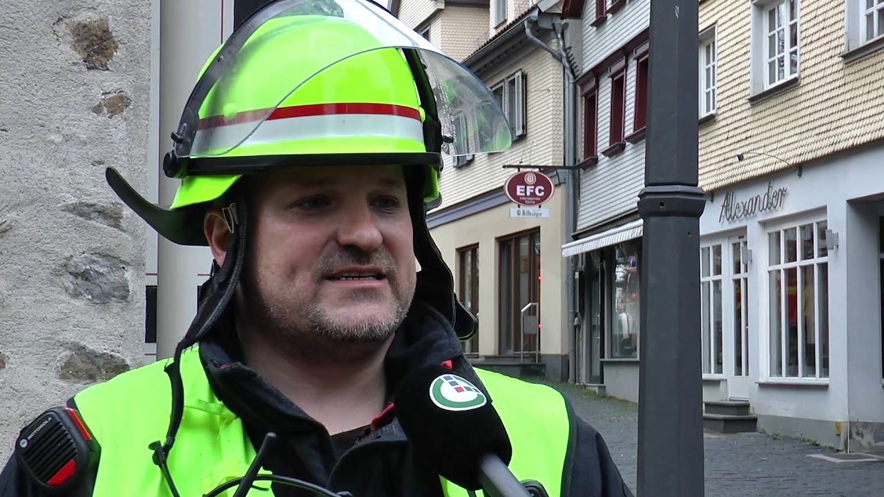 Dachwohnung in Alsfelder Innenstadt in Brand geraten