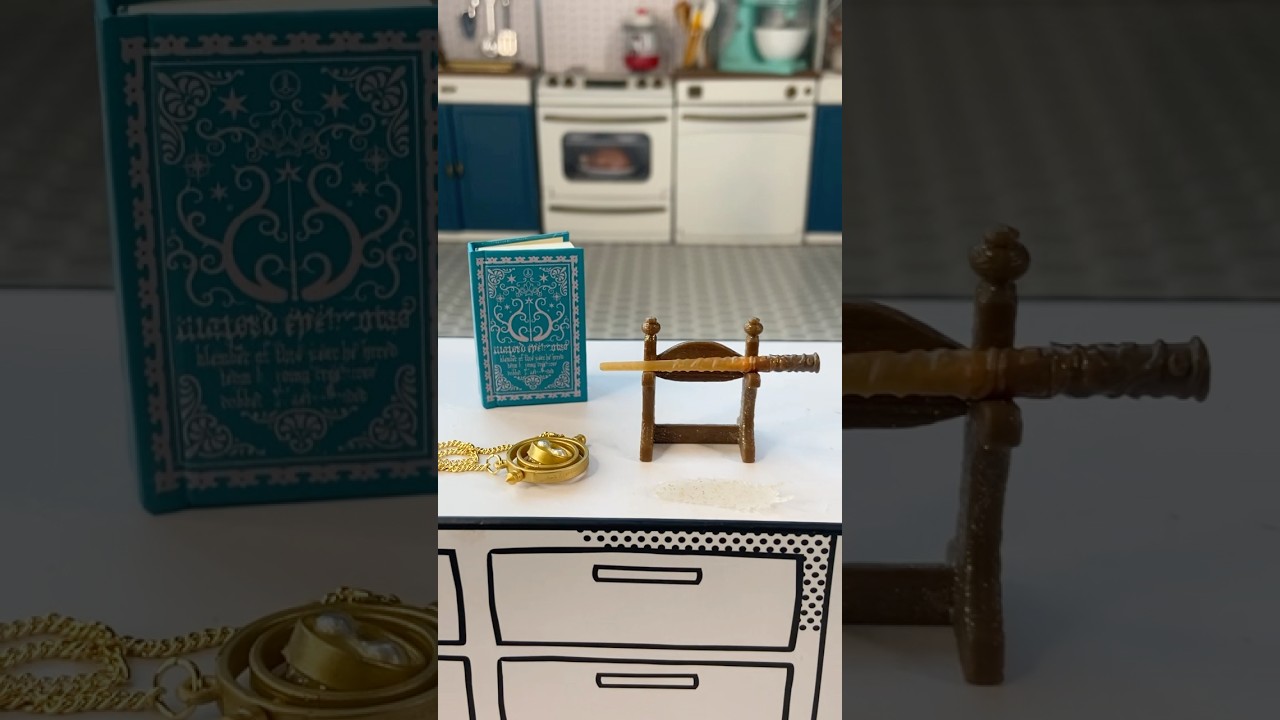 MiniVerse Hermione Class Supplies! 🪄 #miniverse #miniversebacktohogwarts #harrypotter #miniatures
