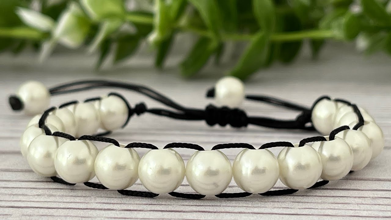 DIY Macrame Bracelet Tutorial | How to Make a Beaded Macrame Bracelet Step by Step