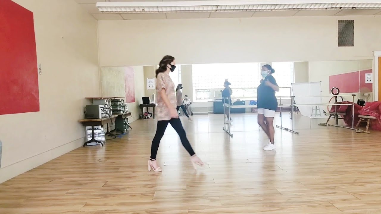 Pageant Walk Coaching: Swimsuit