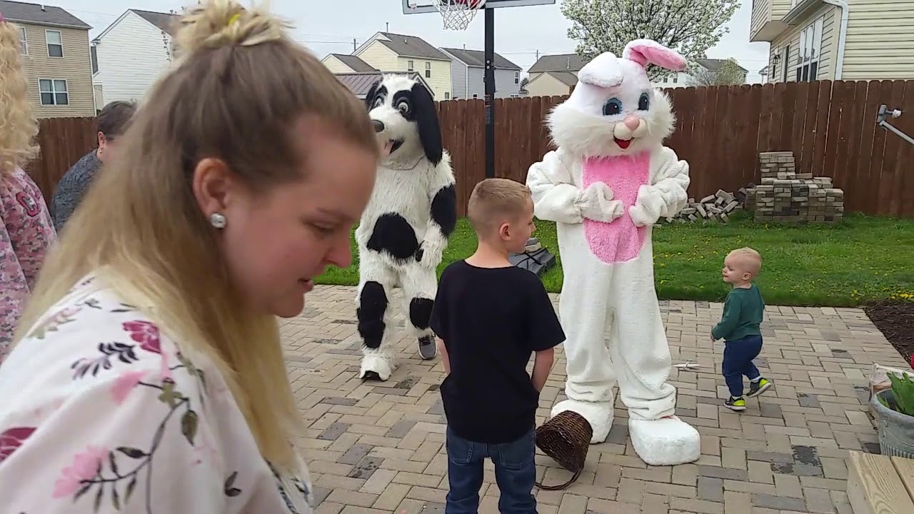 Easter Bunny and Easter Dog Visit 2
