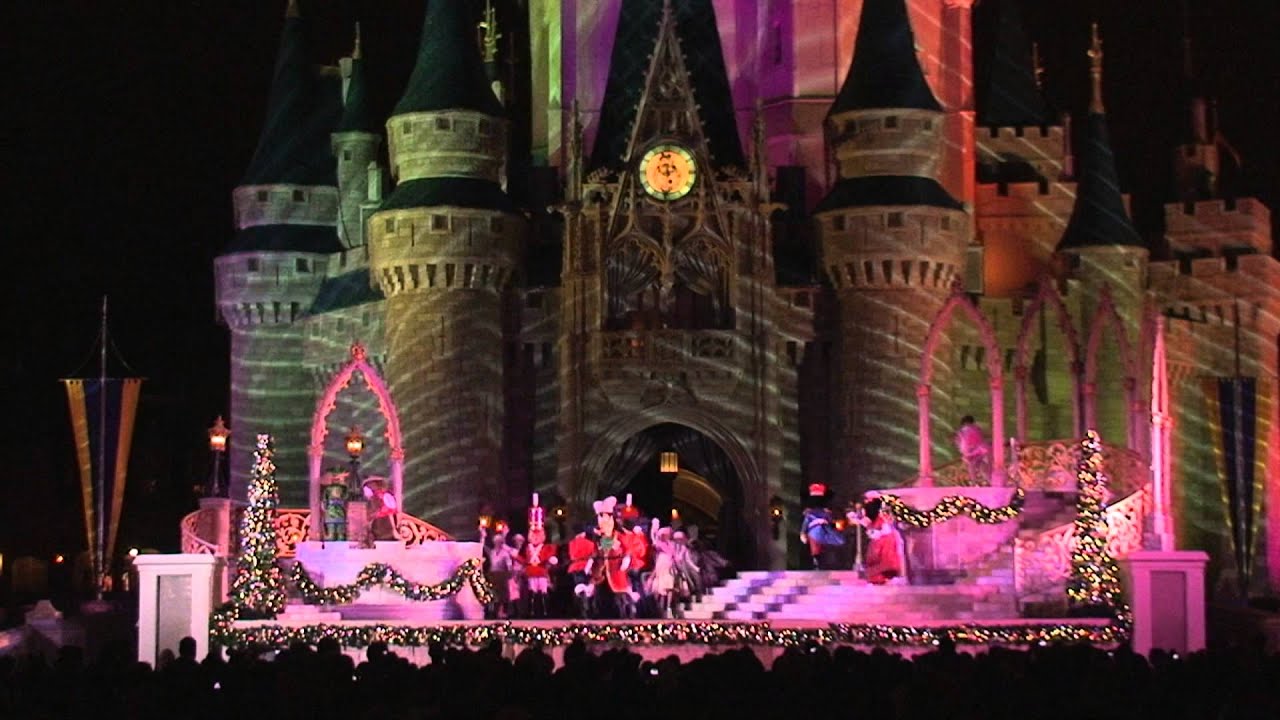 Celebrate the Season Show 2012 (Mickey's Very Merry Christmas Party)