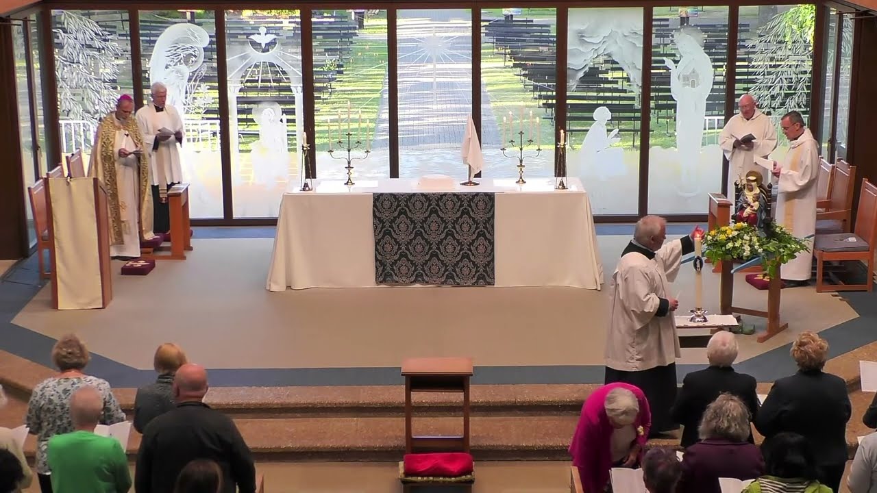 Service of Light - The Union of Catholic Mothers Pilgrimage 2022
