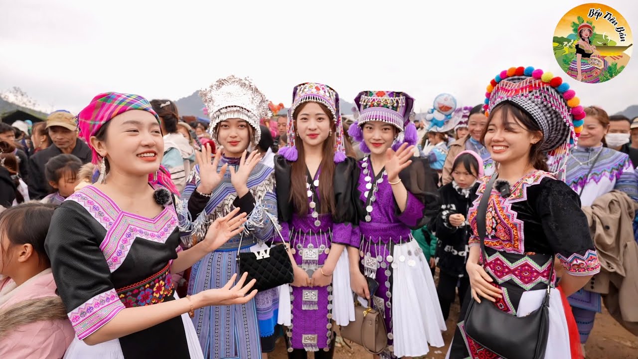 Bếp trên bản đưa chị Pơ đi tìm chồng ở Lễ hội Gầu Tào pha long mường khương