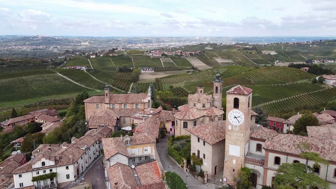 Borghi e castelli tra Langhe e Roero - Drone movie