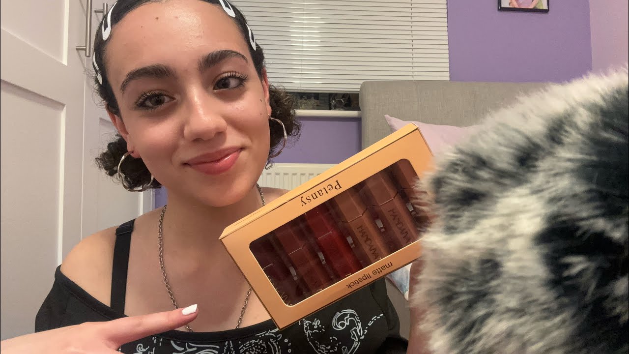 ASMR| Lipstick application (mouth sounds)💄
