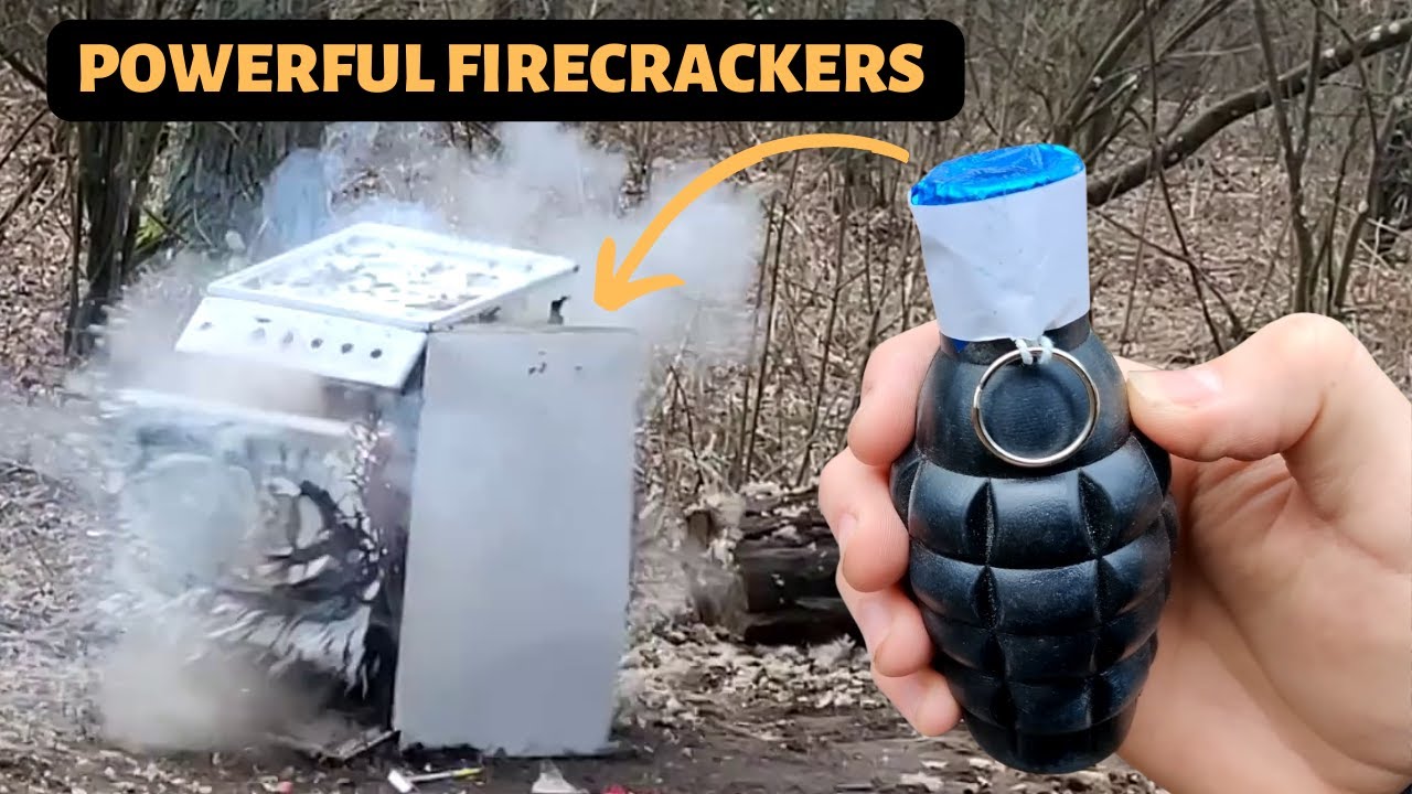 💥 BIG FIRECRACKERS vs OVEN 💥 Blow up the oven with various firecrackers 💨