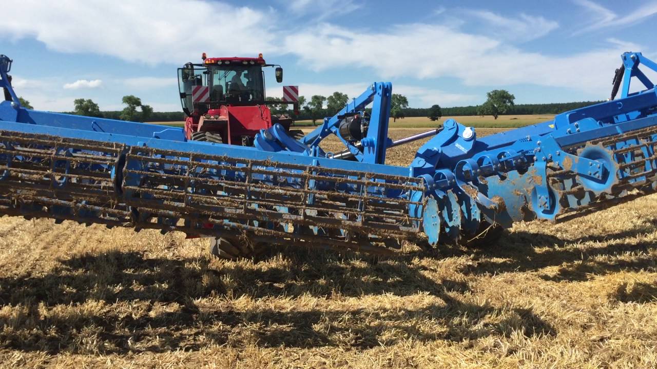 Lemken Gigant Heliodor - the world's largest compact disc harrow