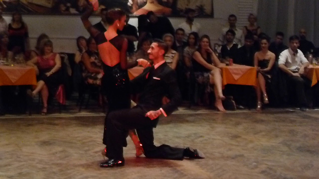 Julian Sanchez y Bruna Estellita  - Salon Canning  Buenos Aires  21.03.2019  1.2