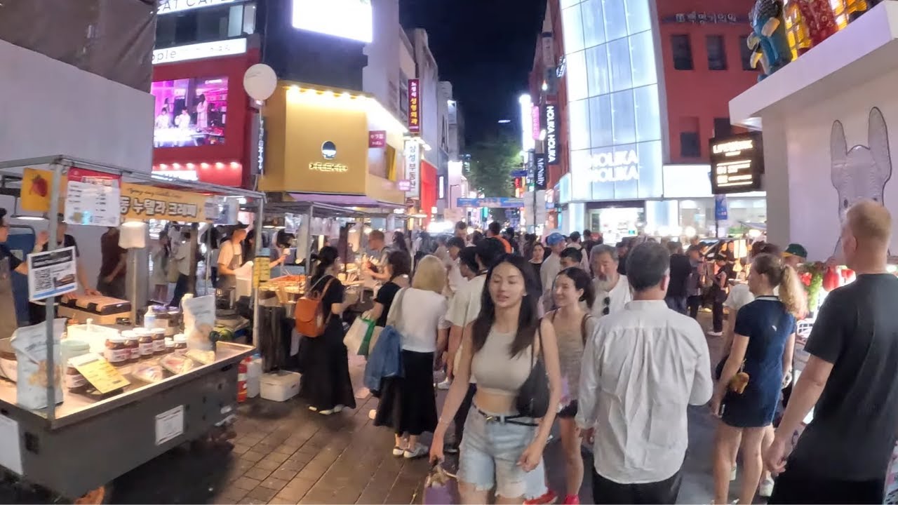 461😊 4KUltra-Wide Video: 👉 Myeongdong Night Street Food Exploration | Seoul Korea Walking Tour