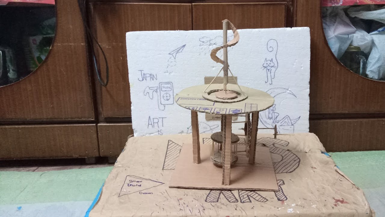 Leonardo da vinci's aerial screw with cardboard l NJS l