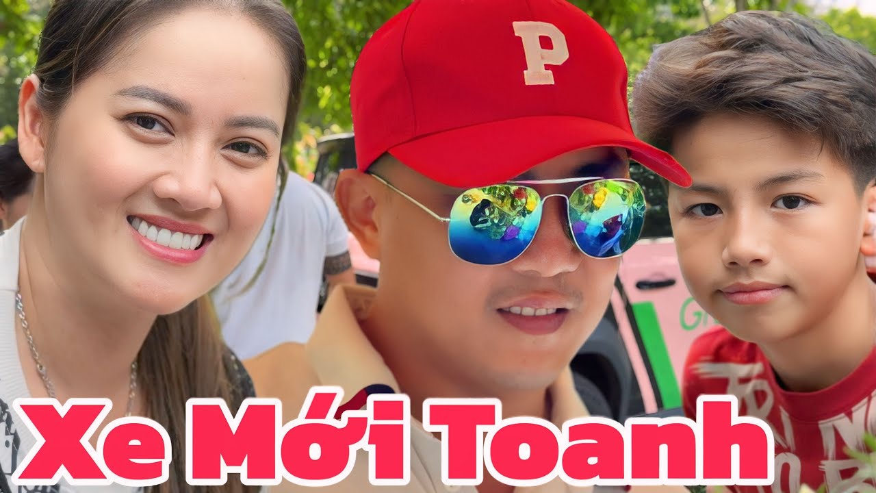 Bất ngờ Hồng Loan, Anh Hải, Bé Ken thăm cố NSUT Vũ Linh, xúc động cùng dâng bánh trung thu trưa 27/8
