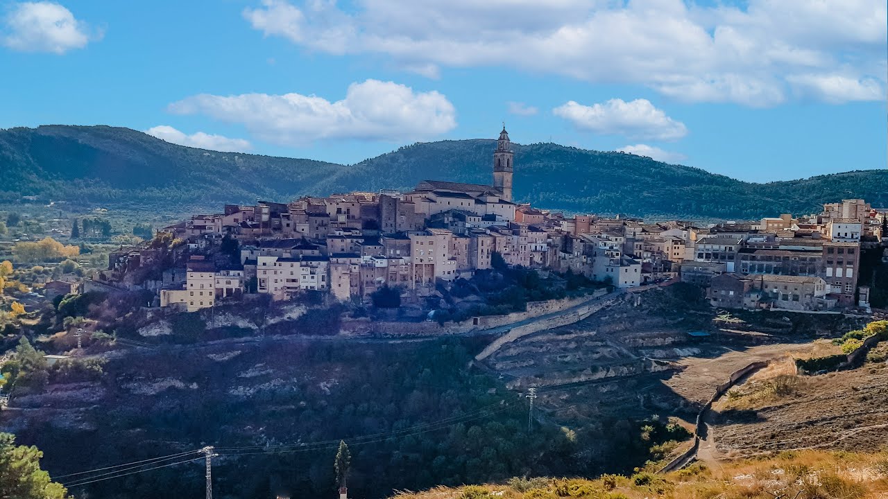 Hike around Bocairent, Spain