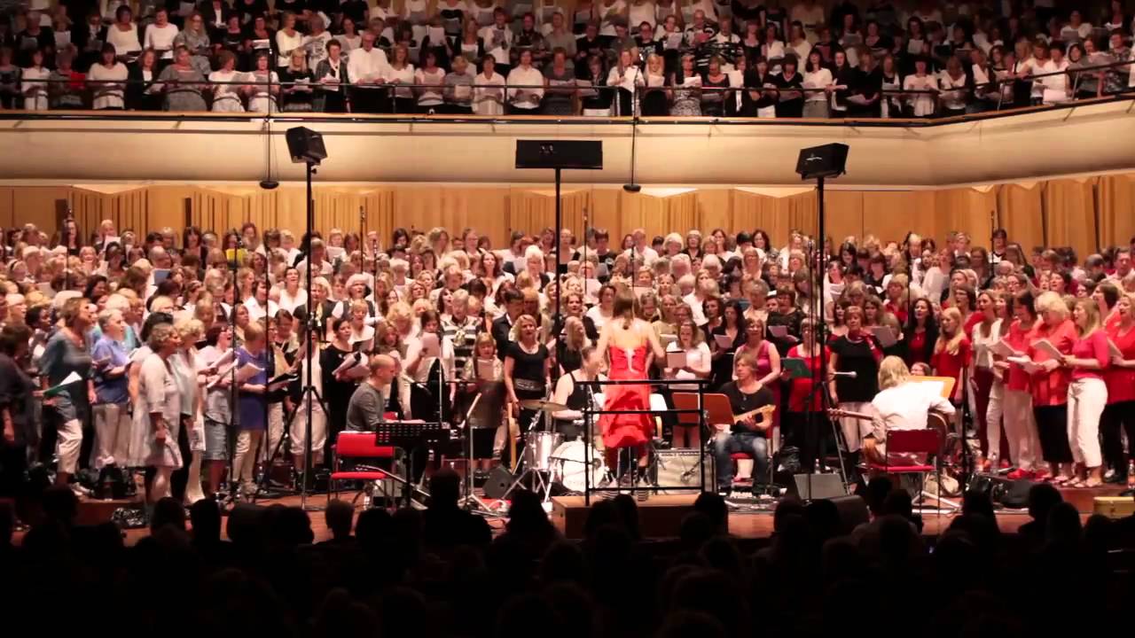 Kör för alla-Stockholmskören_08_I_Gotta_Feeling.mov