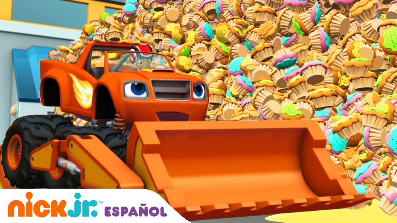 Blaze y los Monster Machines | Crusher cubre Ciudad Axle en PASTEL | Nick Jr. en Español