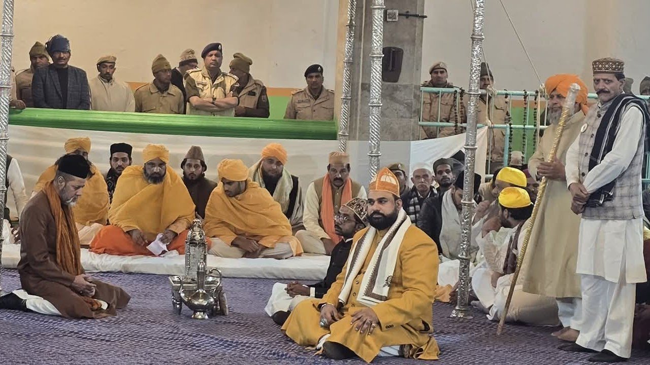 2025.URS●More Angna Moinuddin Aayo Ri●AstanaEAliya Qadria Muazzamia Naushahia●Dargah Janeta Shareef●