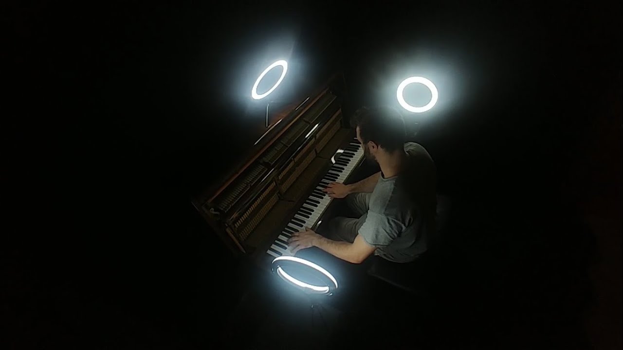 Soundtrack - The Dark Knight - The Main Theme (piano cover) (arr. by Patrik Pietschmann)