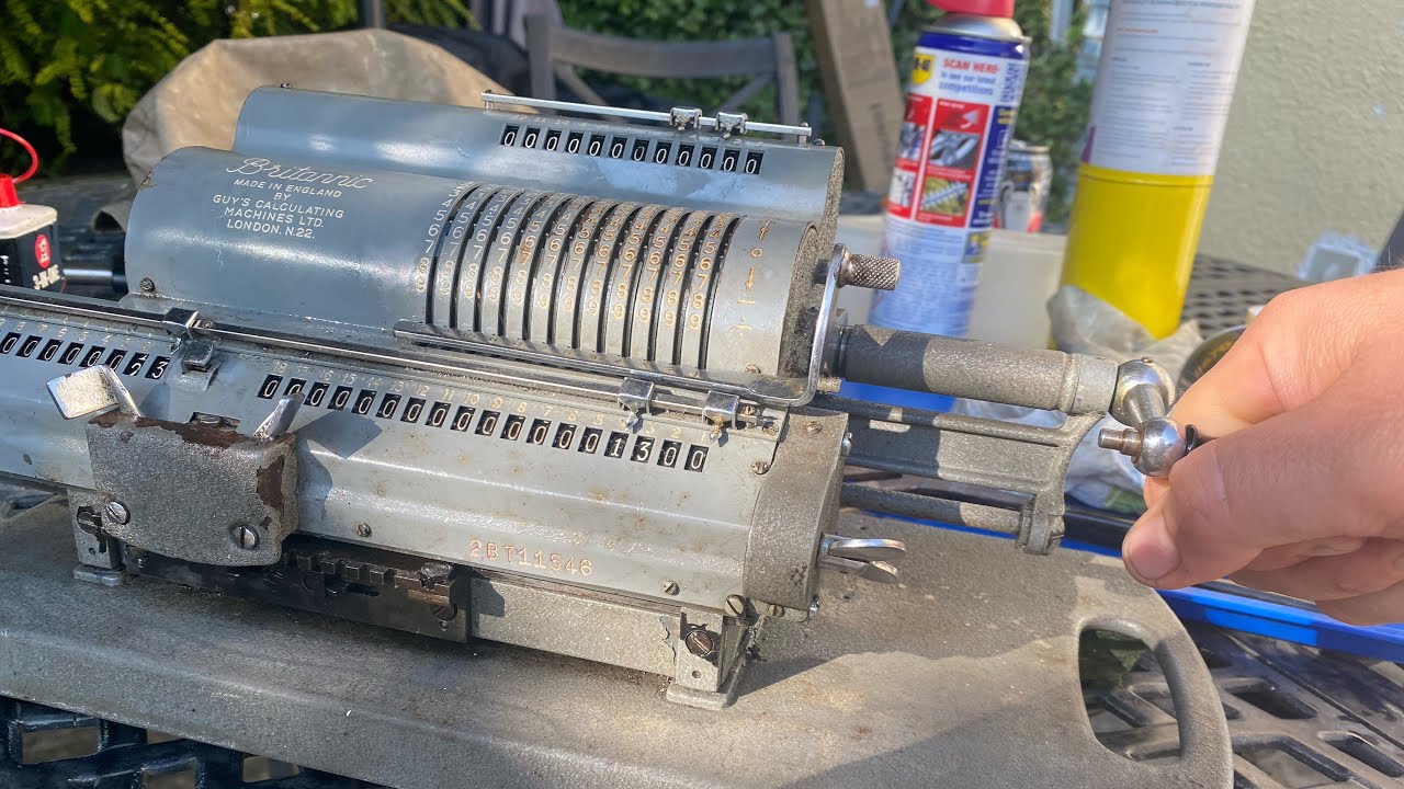 Restoring a mechanical calculator