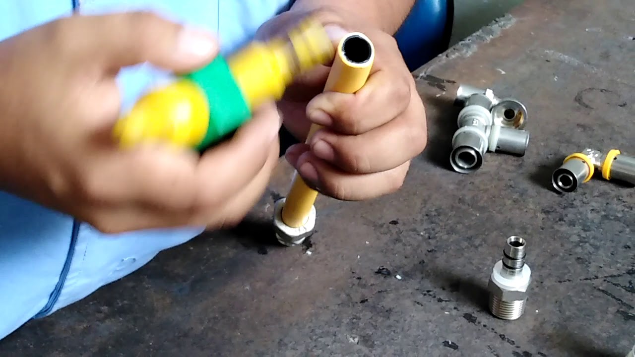 Instalación de accesorios de gas natural