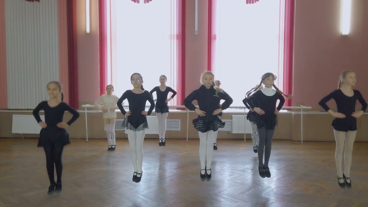 Нынче праздник в садике у нас