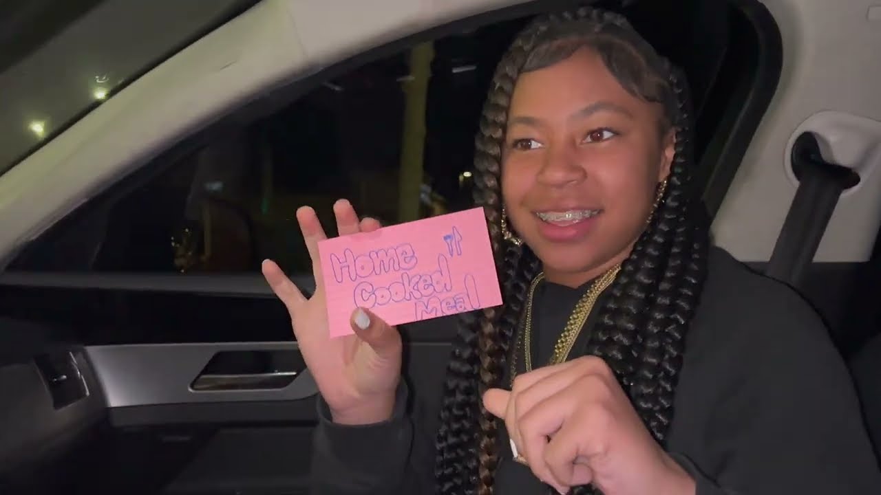 💕My Mom Is My Valentines🥰 Pick A Card 🔐👯‍♀️| FOLLOW @TOMMYHOTGIRLZTV 💖