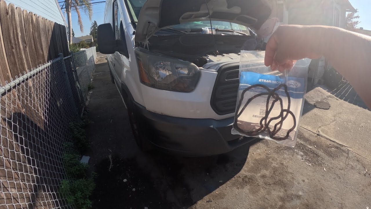 EMPAQUE DE PUNTERIAS LADO PASAJERO parte #1 FORD TRANSIT 2015