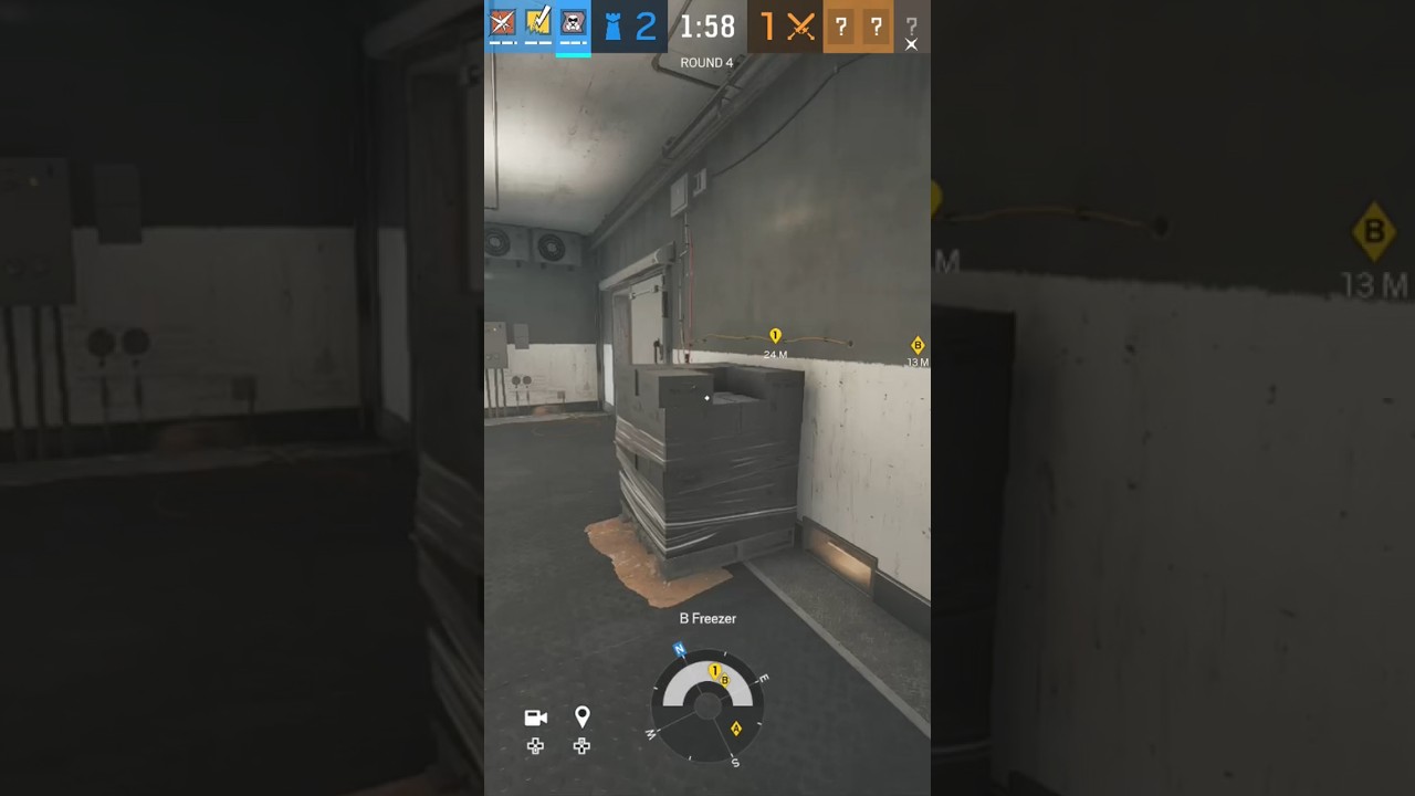 Double C4 w/ Mute 🤐😂 #gaming #r6 #xbox #c4 #rainbow6 #doublekill #siege #oregon #mute
