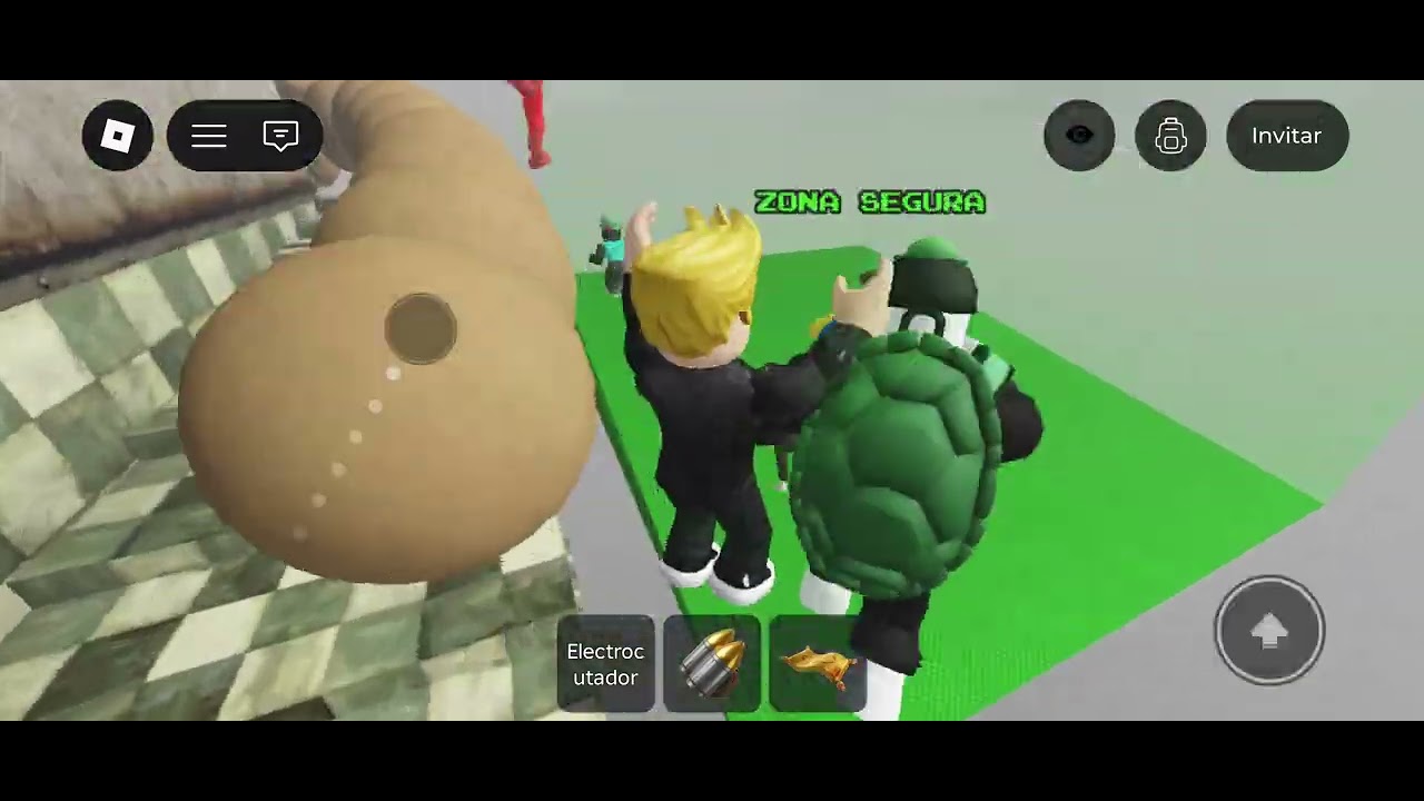 Subiendo la torre del bicho espeluznante en Roblox 