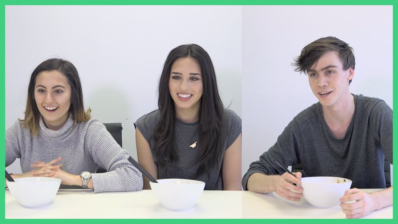 North Americans Try a Sichuan Food Challenge (老外挑戰超辣川菜:重慶小麵)