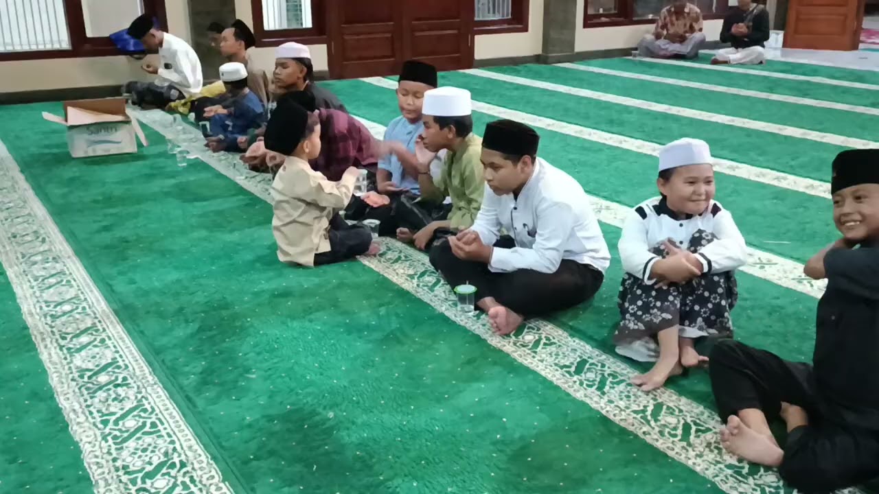 PROGRAM TAHUNAN DAN SANTUNAN ANAK YATIM : 14 MAR 2026 : ( MASJID ROUDLOTUL MUKMININ) TAMBAK OSO. 