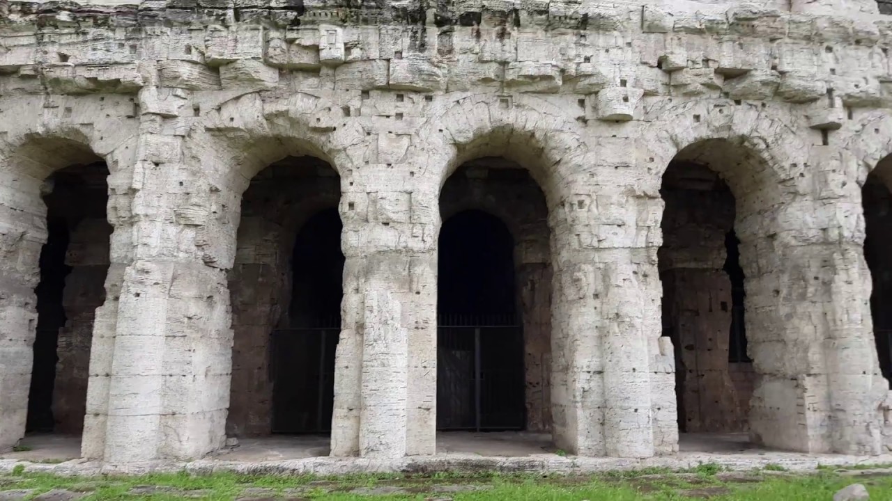 Apollo's Temple in Rome and the Theatre of Marcellus