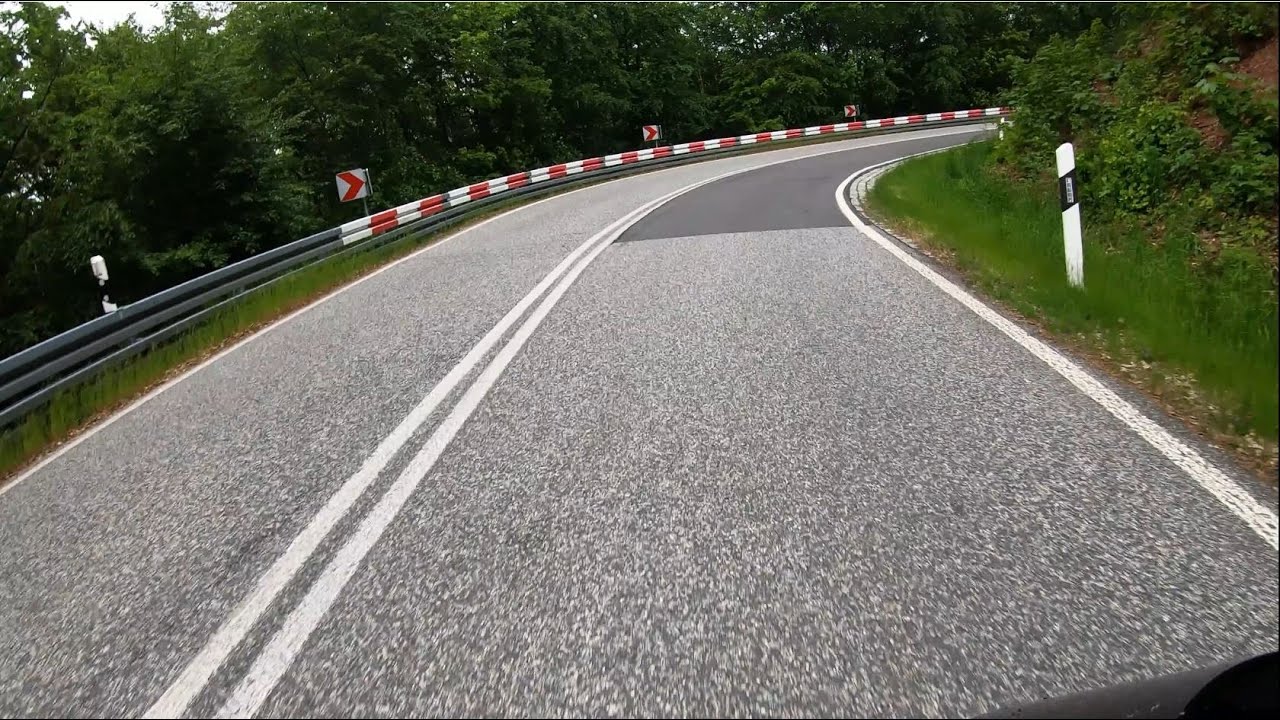 Kyffhäuser (Motorradstrecke, 36 Kurven, Kelbra) mit der YAMAHA MT-10 SP (RN78)
