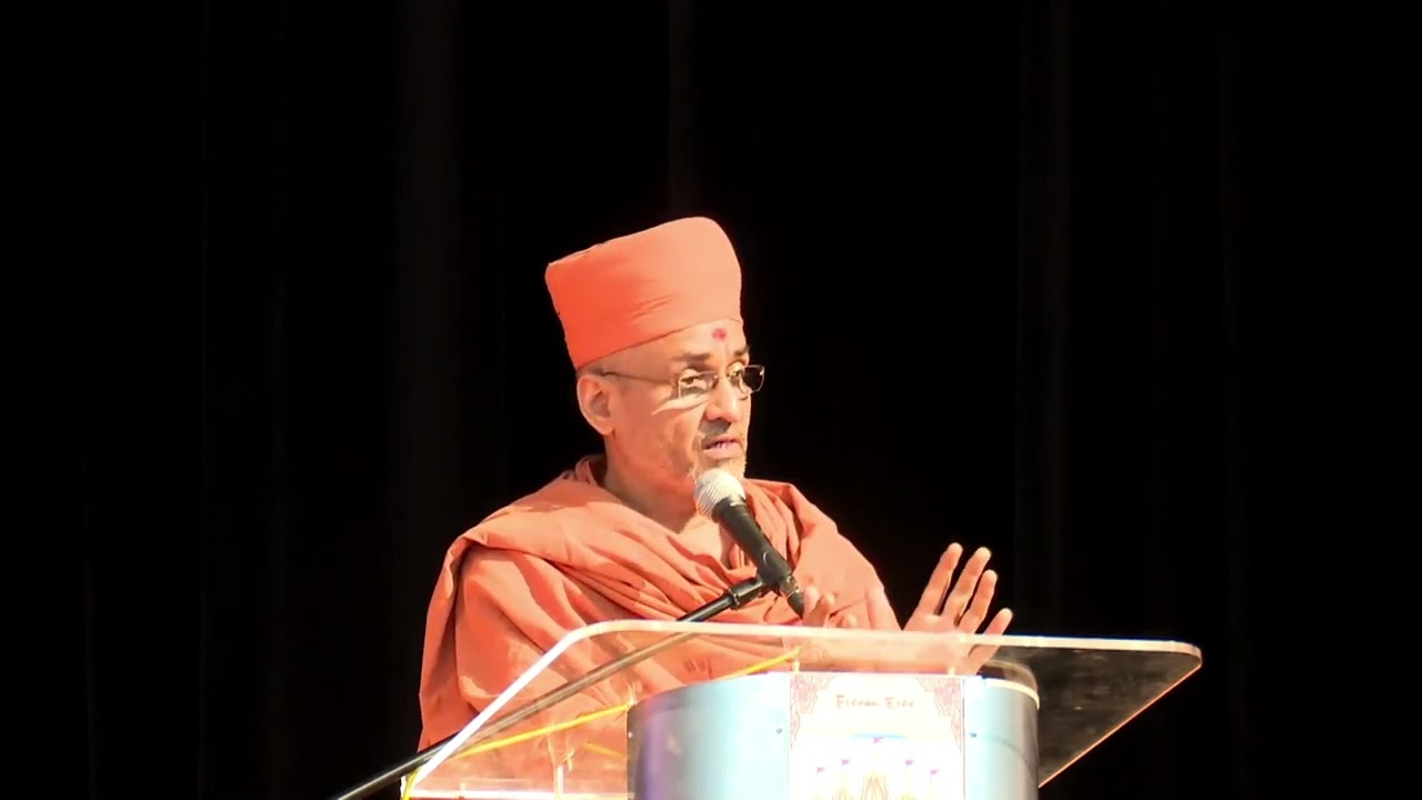 P  AnandswarupSwami Guru Punam Haridham Chicago