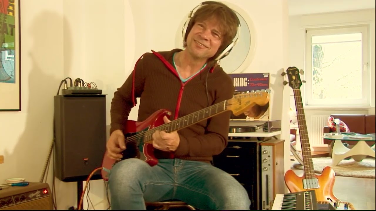 the funky 1980 Fender Lead II