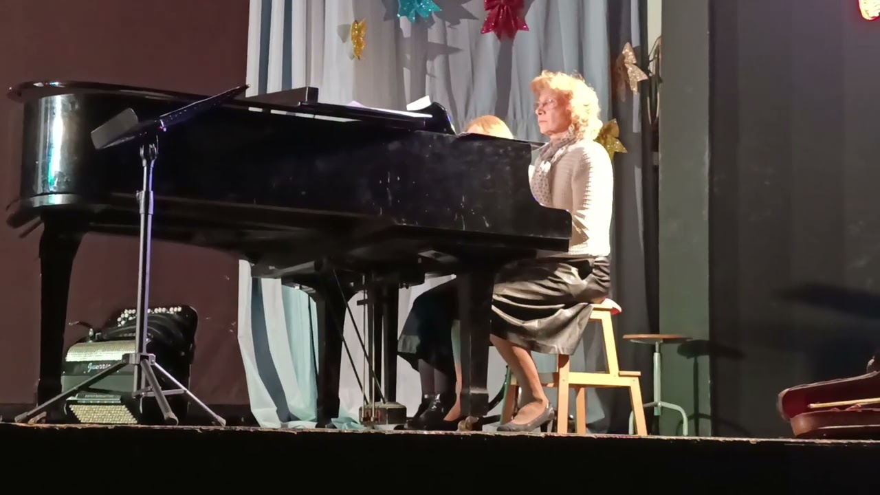СОЛВЕЈГИНА ПЕСМА - проф. Љиљана Арсеновић и др. Бранка Барбић, клавир
