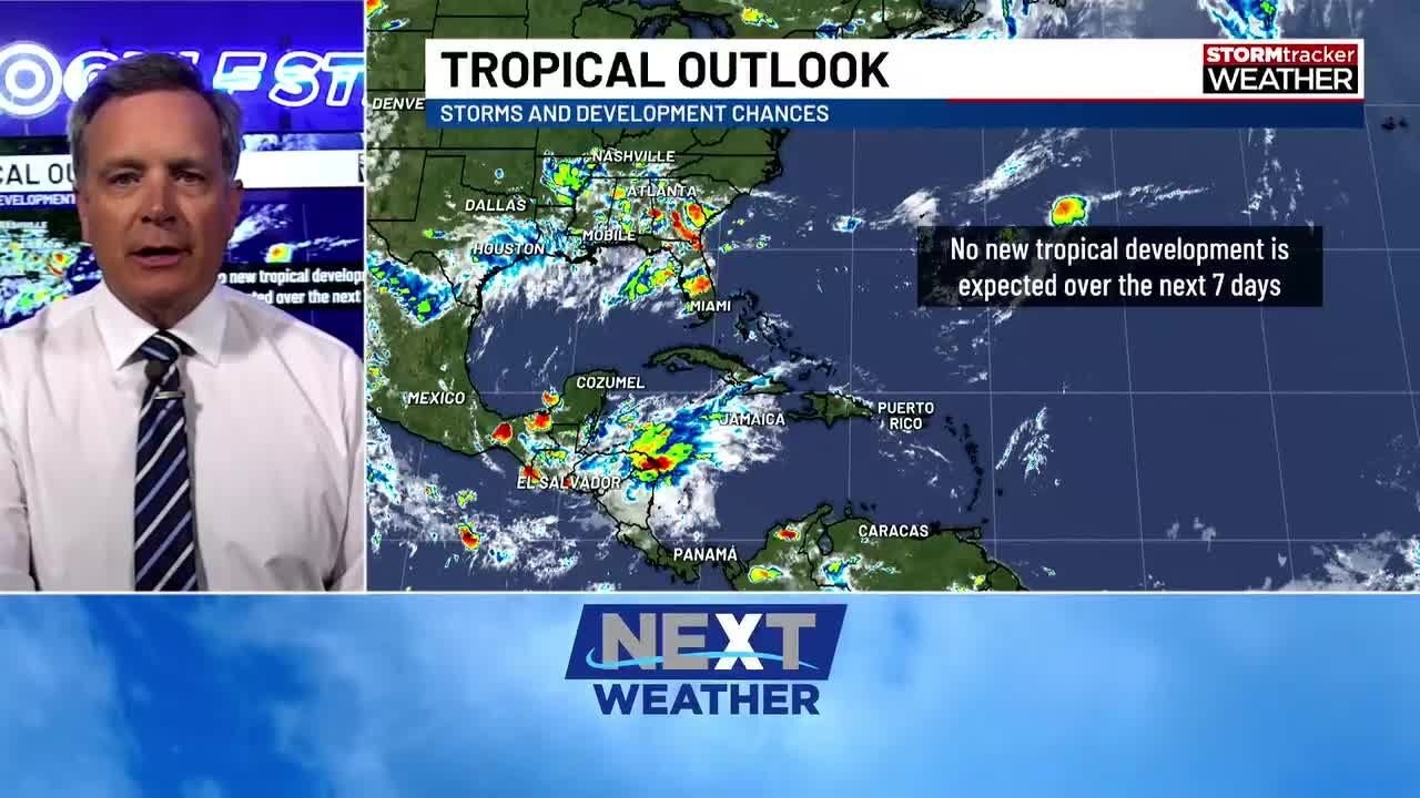 Next Weather: прогноз развития тропических явлений в Мексиканском заливе