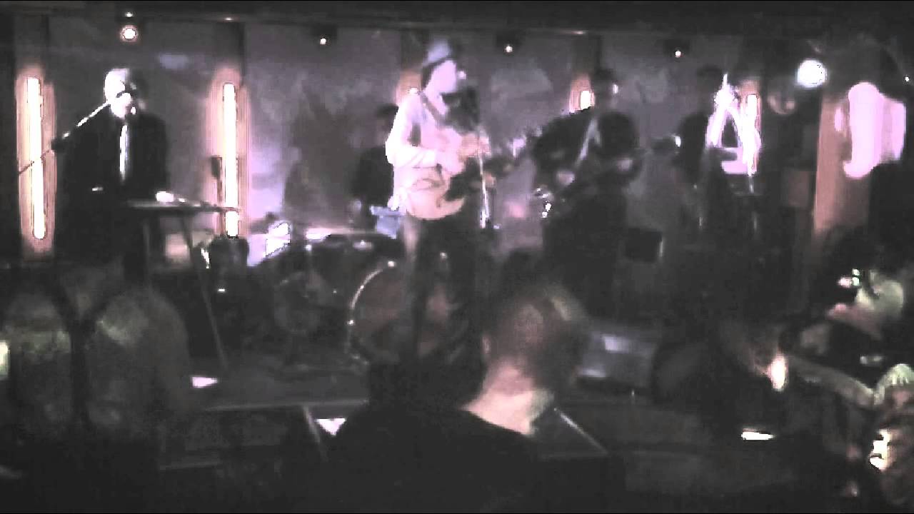 Mike Penny and his Moonshiners - You cant pull the wool over my eyes