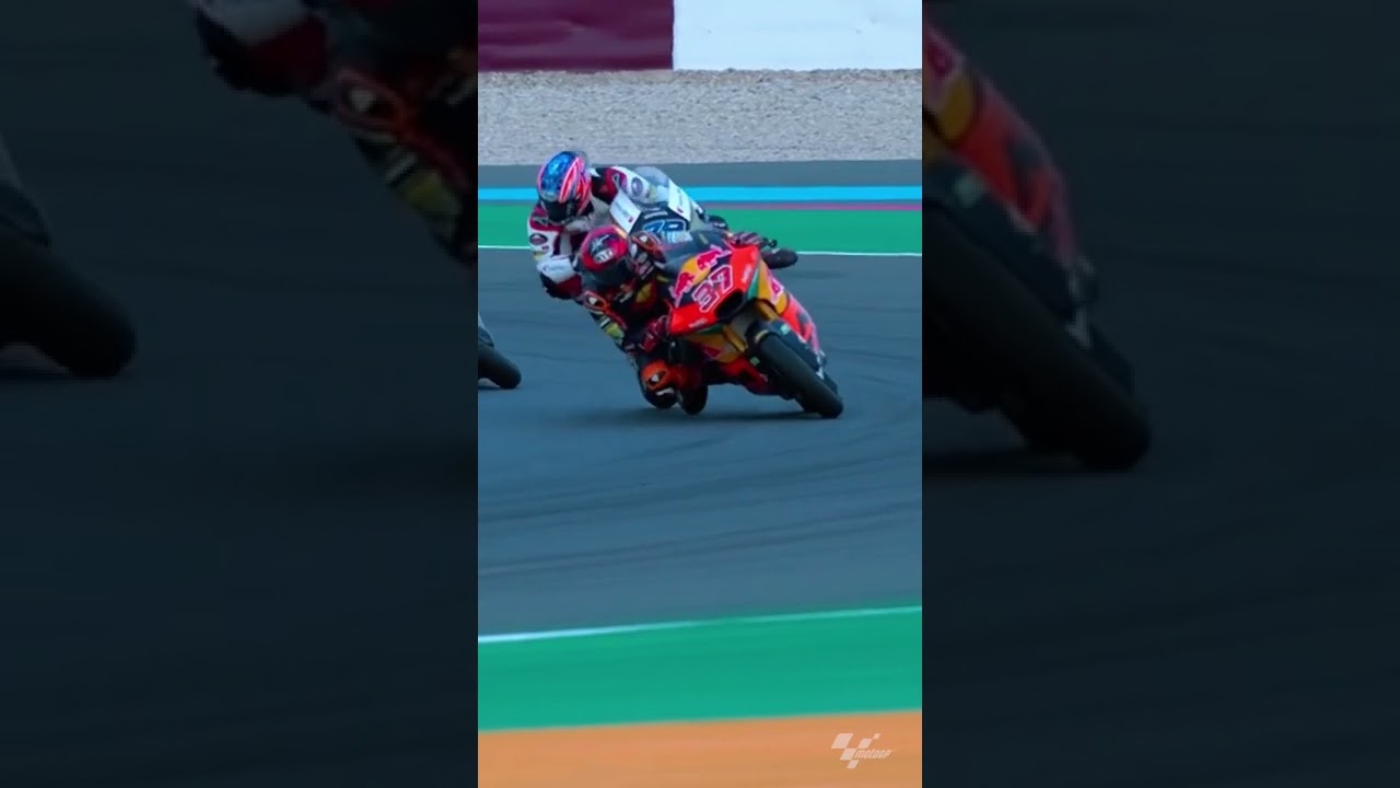 #Moto2 last corner shenanigans | 2022 #QatarGP