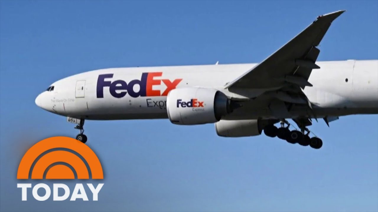 Disaster narrowly averted during close call at Texas airport