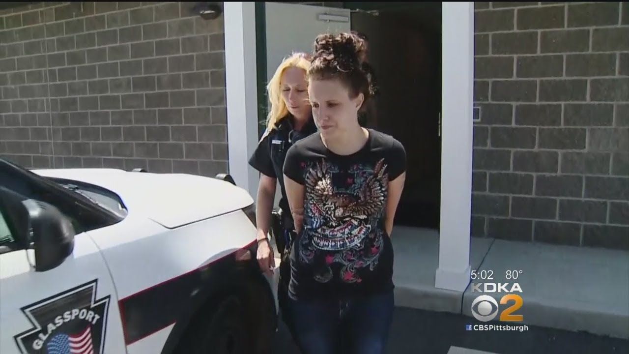 Construction Workers Find 2-Year-Old Wandering Alone, Mother Arrested