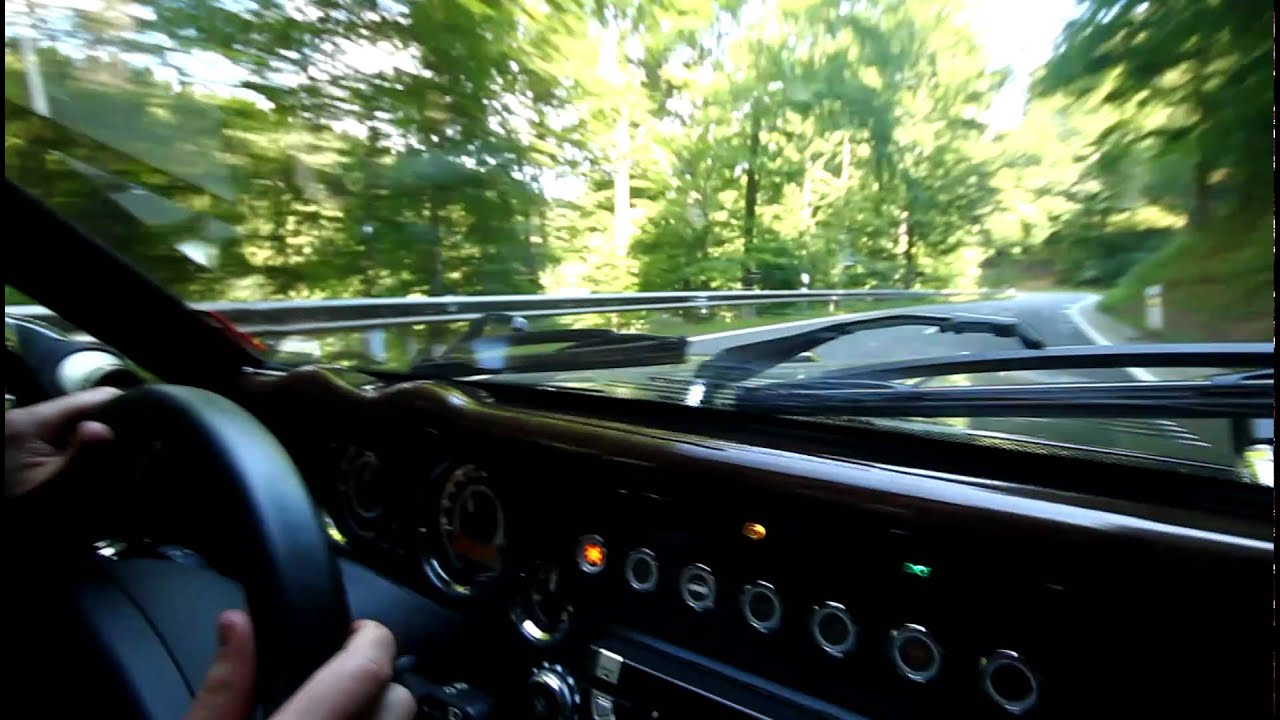 Morgan Aeromax Ride - Accelerations&Cornering, great sound!!